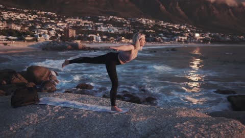 My yoga training on the beach " PART 3 "