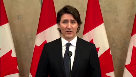 Pathetic Trudeau Begs U.S. for Help Against Truckers