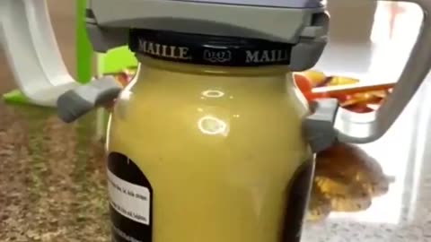 This is Auto jar opener