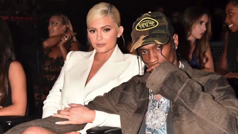 Kylie Jenner Reacts to Travis Scott CHEATING Rumours!!! (umm)