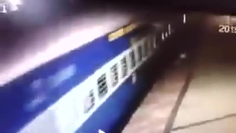 CCTV Footage - Real Footage Of Ghost Borivali Station Platform no.6 _ Mumbai Railway