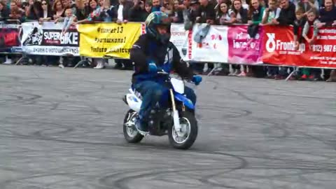STUNTER13 Stunt Moto Show