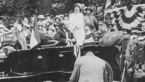 Sarah Bernhardt Addresses Crowd in Prospect Park, Brooklyn (1917 Original Black & White Film)