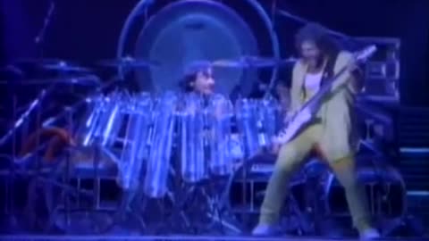 Van Halen Tribute Video - One Way to Rock
