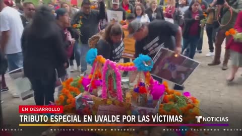 Los nuevos audios del 911 en plena masacre de Uvalde | Noticias Telemundo