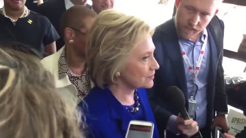 Hillary Clinton has a seizure on camera