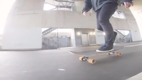 One-take video of Marshall and Bolide 36 (Longboard Dancing & Freestyle)