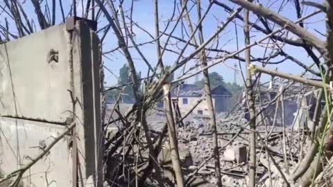 Unsere Ausrüstung wurde bombardiert: Im vorübergehend besetzten Irmino in der Region Luhansk wurde