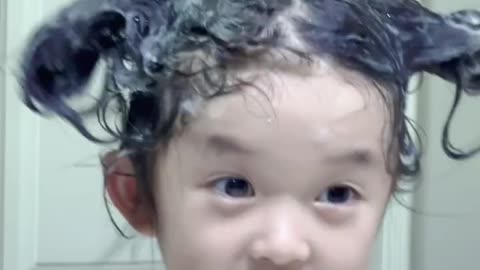 Baby wash hair with activity# short #