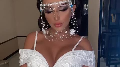 Bridal look with corona