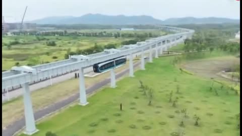 China’s first driverless Sky Train effectively eliminate interference from other traffic