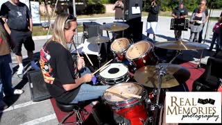NICKO MCBRAIN FROM IRON MAIDEN WARMING UP