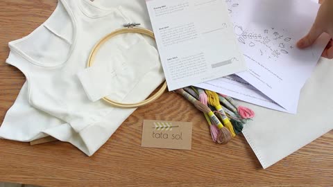 Comment broder des robes tutoriel | Broderie à la main pour débutants