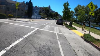 A bike ride around Lake Merritt in Oakland Ca