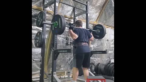 Joining the 700+ pound club