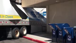 Bad Driving Lead to Trashed Trailer