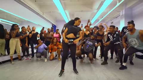 Yemi Alade - Oh My Gosh Choreography by Izzy Odigie