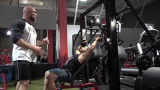 How to Use a Smith Machine