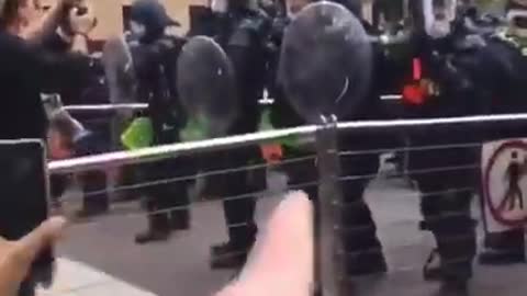 Melbourne cops shoot unarmed peaceful protestors with rubber bullets