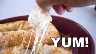 Cheesy Pull-Apart Bread - YUM