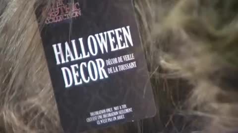 Business owner chases down women who stole from Halloween store