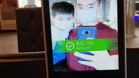 New Covid-19 temperature check system in Korean restaurants