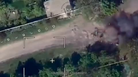 Russian kamikaze drone destroying Ukrainian Soldiers