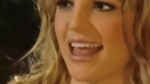Watch Closely Britney's eye? What do you Think?