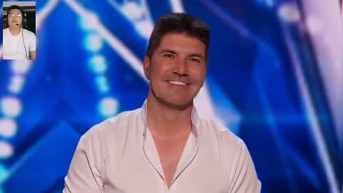 Simon Cowell Sings on AGT Stage?!😍