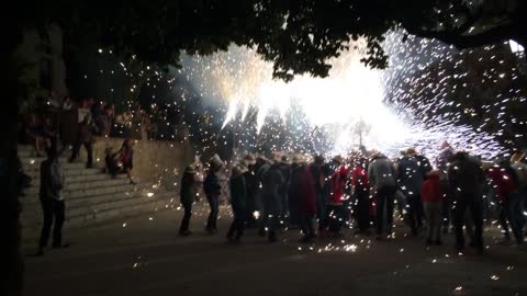 Fire of devils in Catalan villages festivities. Diables de Falset en acció.