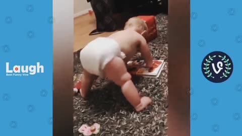 Funnny baby dancing try not to laugh/funny fails