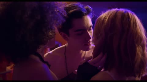 Rebelde: Season 2 / Kissing Scene (Esteban, Ilse and Laura) | 2x03