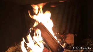 741Hz Soothing Sound Of A Crackling Fire