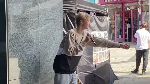 Busker in Bromley High Street Sings Ocean Eyes