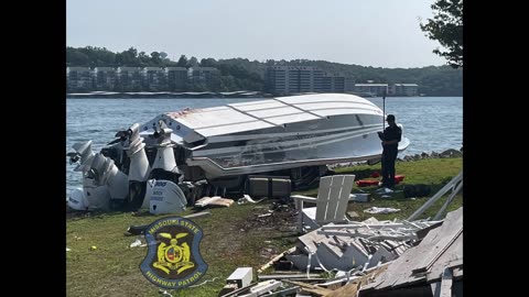 Boat crashes into home on Lake of the Ozarks, eight passengeres injured