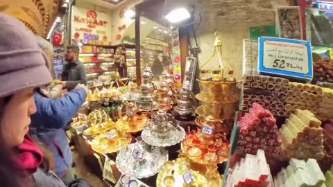 🇹🇷 Turkey Travel VLOG Day 6: Snacks, Delicacies and Shopping | Taksim Square, Istikal Street