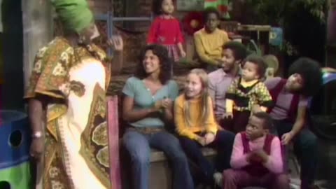 David (Northern Calloway) introduces the kids on Sesame Street to gospel music