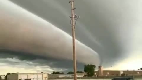 Chemtrails ramping up to accelerate the food shortage..