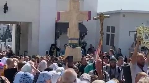 About 10,000 Orthodox pilgrims