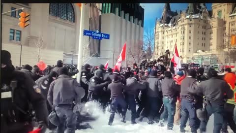 Police Brutalize Freedom Protesters in Canada