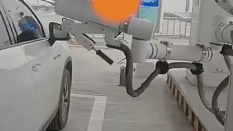 Robotic fuel pump be the future of gas stations? 🤯