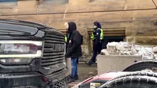 Police warn truckers: leave Ottawa or face arrest