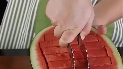 Stainless Steel Windmill Watermelon Cutter