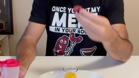 Day 1 🥩🥚 RAW Steak & Eggs 30 Days Challenge What I Eat In A Day Carnivore Diet Weight Loss #shorts