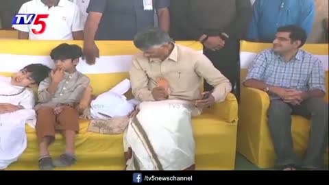 Chandrababu Naidu Having Fun With Grandsons at Naravaripalli | Sankranthi Celebrations