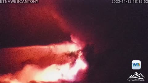 Mount Etna - Huge Lava Fountains