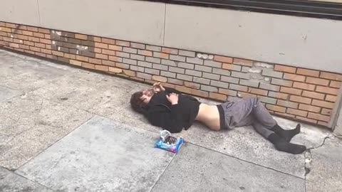A bad batch of fentanyl has hit the streets of San Francisco and the junkies are going crazy