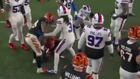 Buffalo Bills’ NFL player Damar Hamlin is in critical condition after suffering cardiac arrest mid-game. Everyone in this team was reportedly required to be injected with the COVID-19 death shot.