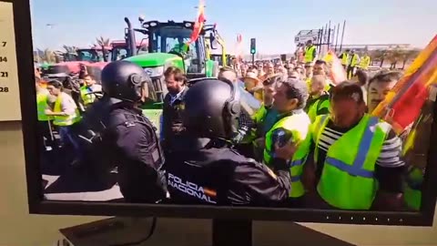 This was yesterday in Cordoba, Spain: The Farmers had have enough