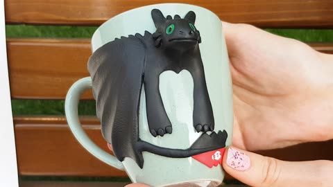Poppy menthol Cup Night Fury Toothless "ConvexHead" How to Train Your Dragon sit on a mug AnneAlArt